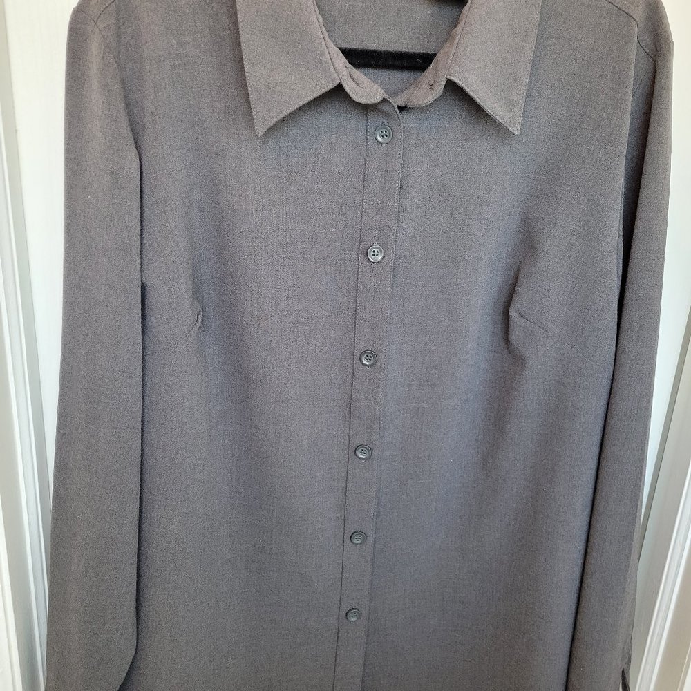 George's light weight Woman Jacket, 18w/20w, charcoal color
